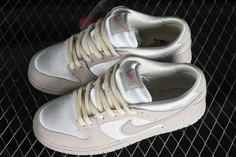 All Categories Nk SB Dunk Series Nk SB Dunk Low Low-top sneakers Z version Nk SB Dunk Low 2024 Valentine's Day theme SB low-top casual sneakers FZ5654-100